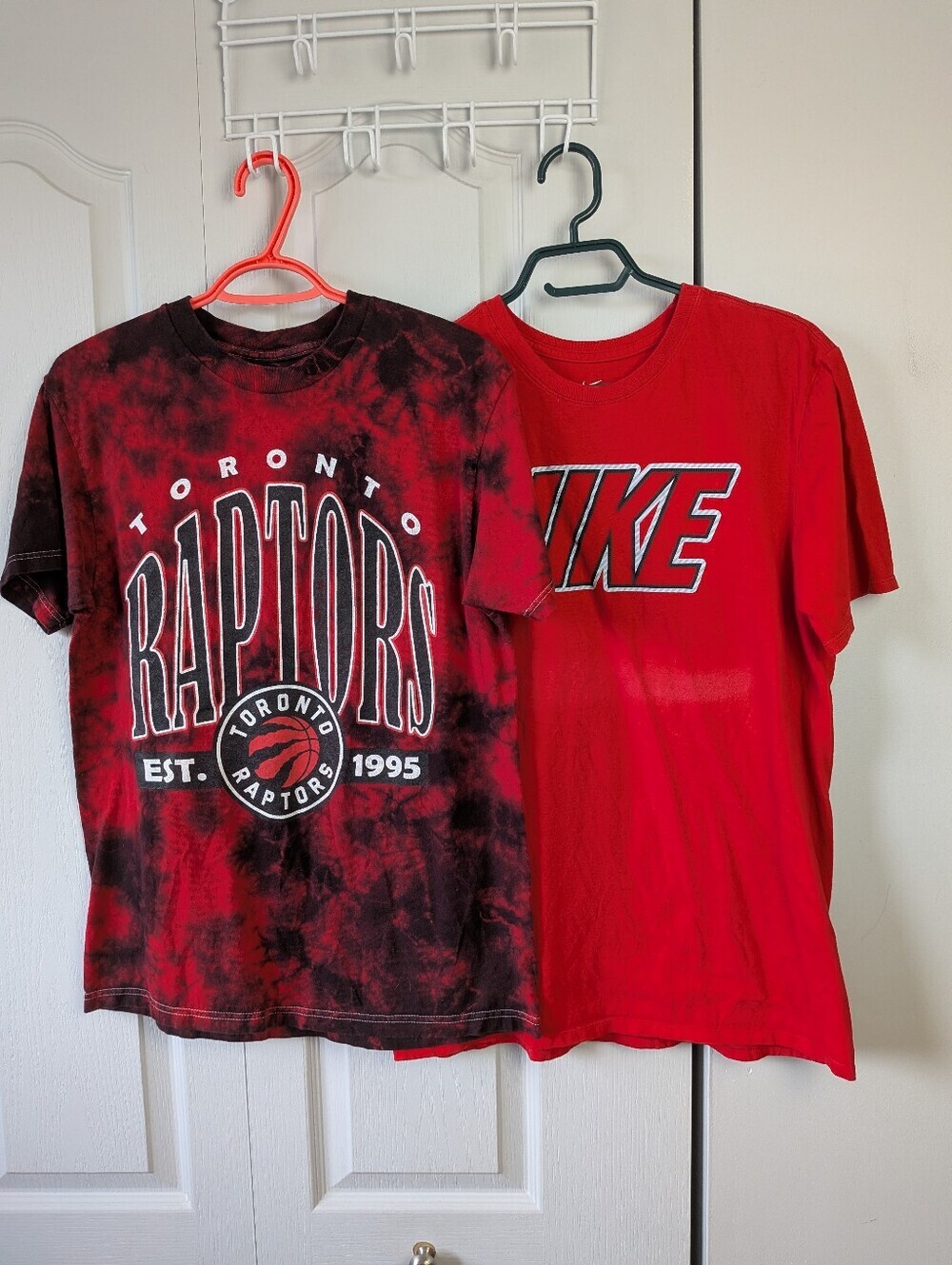 BUNDLE 2 SHIRTS Nike And NBA size Medium Men Short Sleeves Activewear
